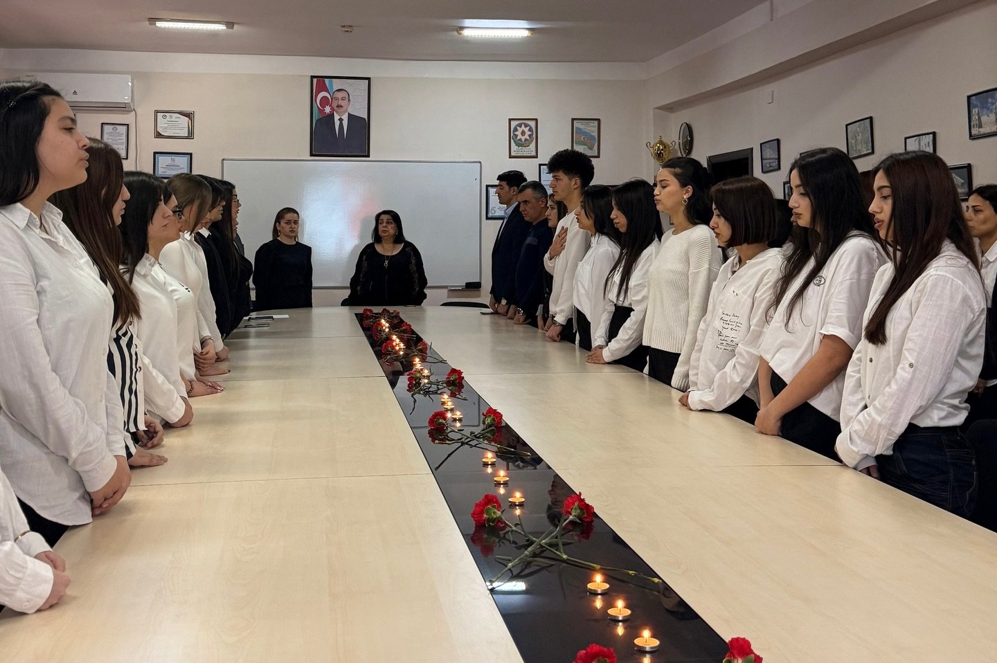 Bakı Turizm Peşə Məktəbində 20 Yanvar – Ümumxalq Hüzn Gününə həsr olunmuş anım tədbiri təşkil olunub